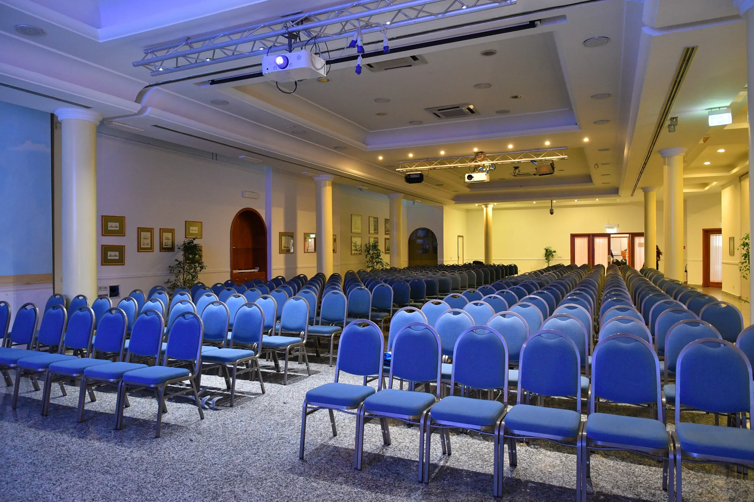 Sala-Continental-5-1